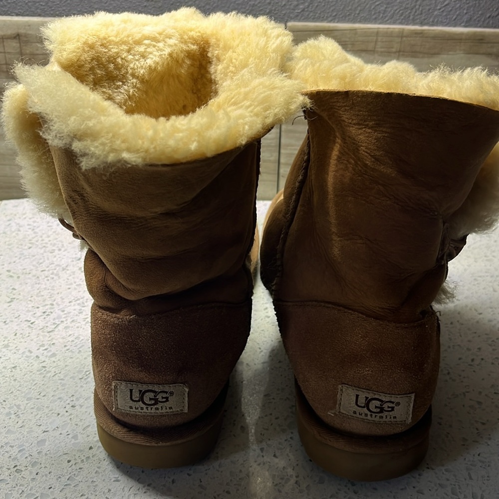 🌸🌸 UGG boots 🌸🌸 - Picture 2 of 6